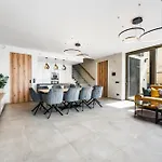 فيلة K&l باسوهلافكي