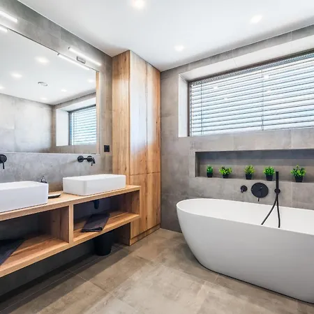 K&l Villa